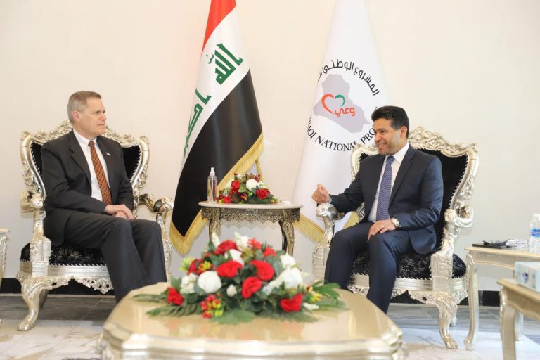 الضاري للسفير الأمريكي: الحوار الوطني مهم لتأسيس عقد إجتماعي ينقذ العراق من الاخطاء التراكمية