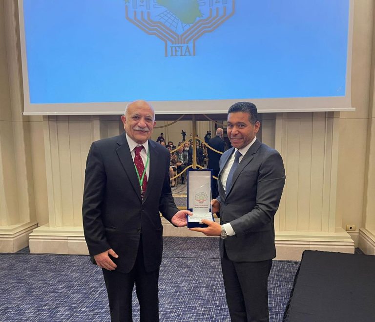 الشيخ جمال الضاري يؤكد أهمية النخب والكفاءات العراقية في بناء مؤسسات الدولة الوطنية المدنية