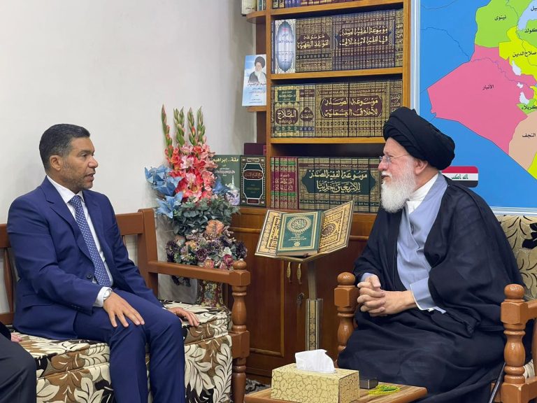 الشيخ جمال الضاري والسيد حسين الصدر يؤكدان أهمية الوحدة الوطنية والحوار الوطني الشامل ودور العشائر في الحفاظ على النسيج المجتمعي