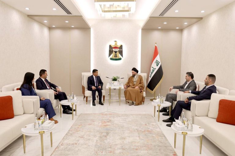 الضاري يبحث مع رئيس تيار الحكمة الوطني السيد عمار الحكيم تطورات المشهد السياسي في العراق